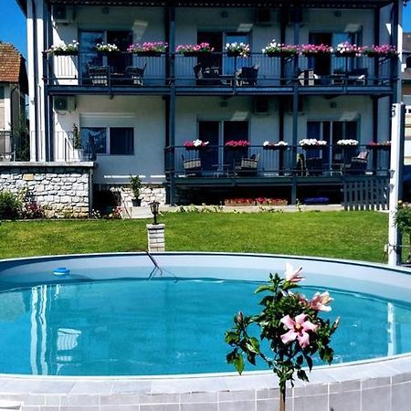 Enjoyit Rooms Velden am Wörthersee Eksteriør billede