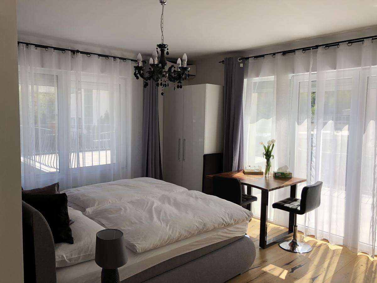 Enjoyit Rooms Velden am Wörthersee Eksteriør billede